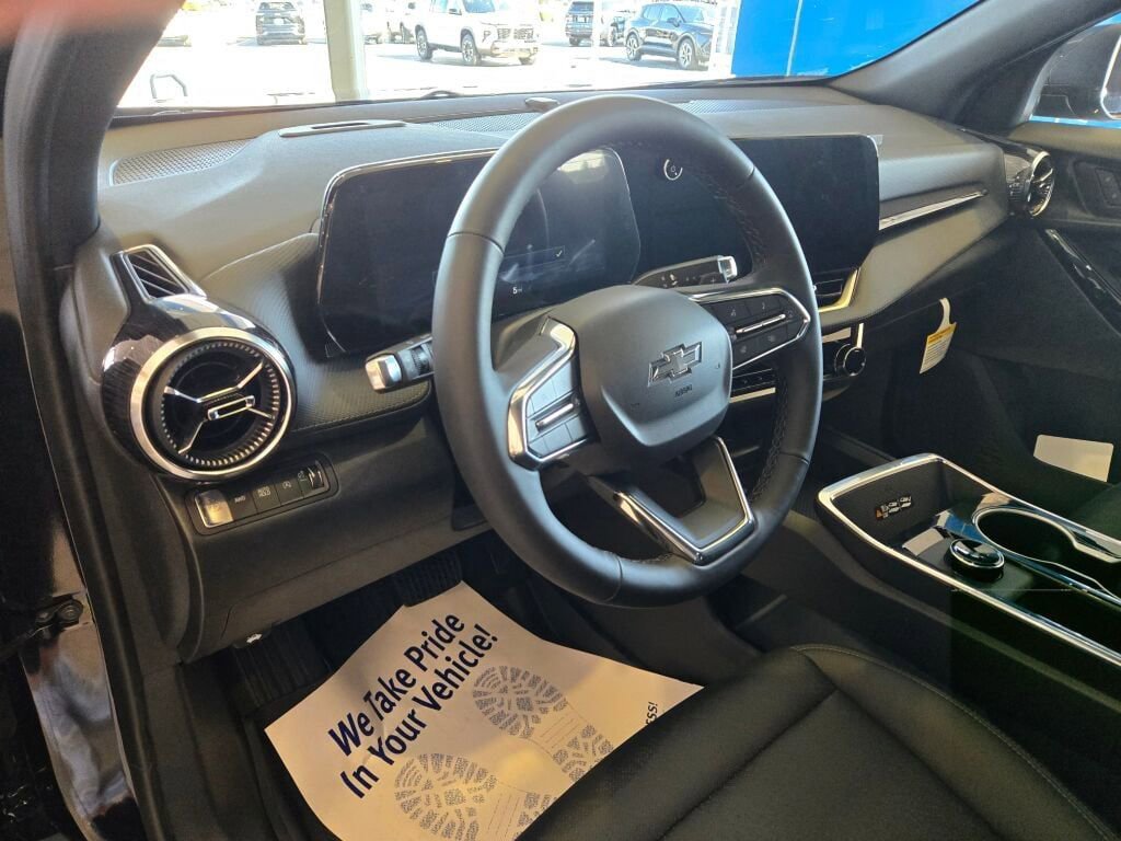 New 2026 Chevrolet Equinox LT w/ Convenience Package II image 15