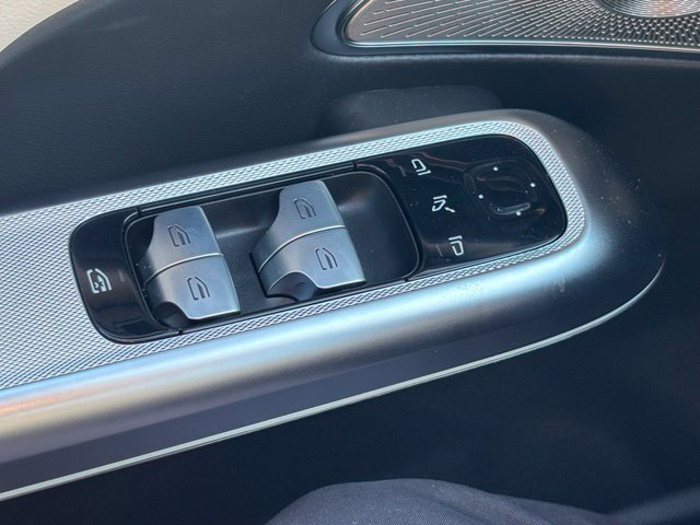 New 2027 Mercedes-Benz E 350 4MATIC Sedan image 36