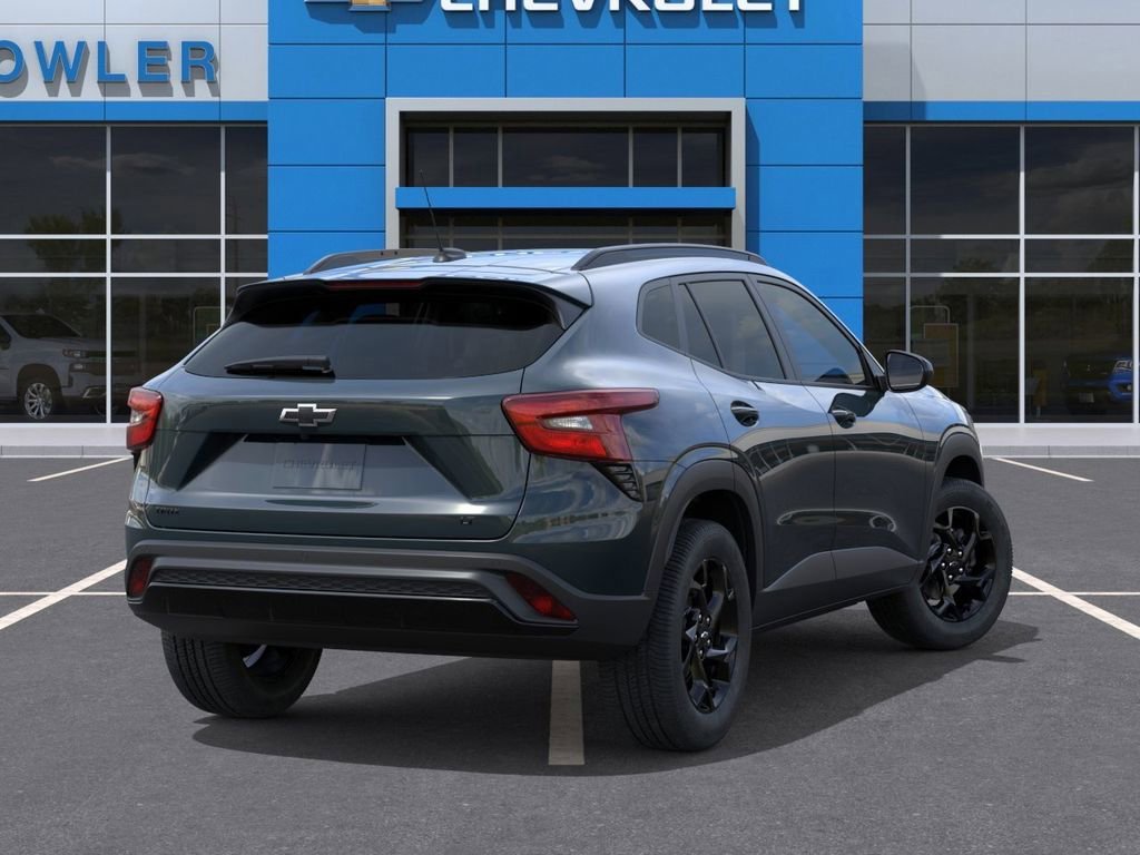 New 2026 Chevrolet Trax LT w/ Driver Confidence Package FWD image 4