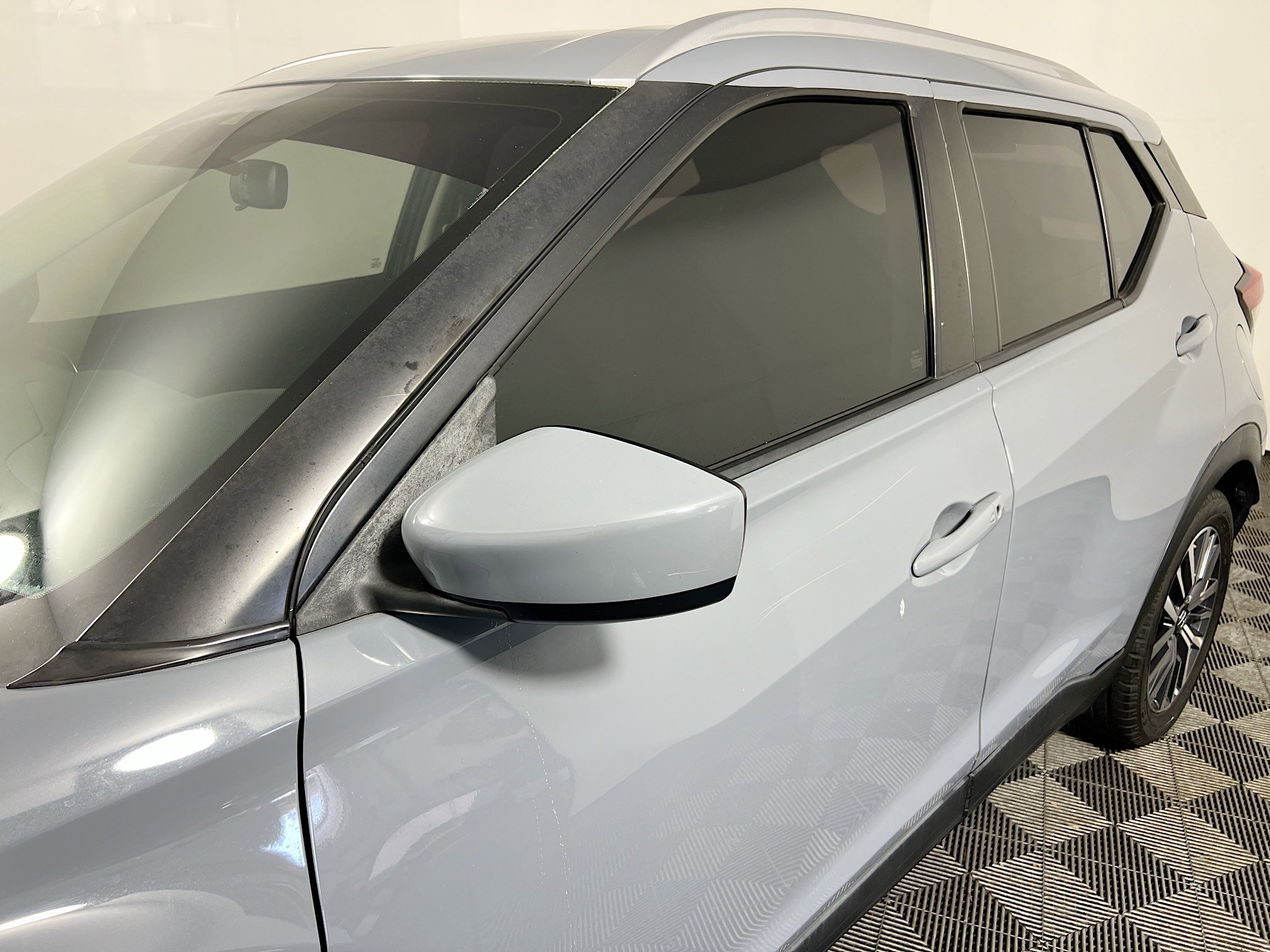 Used 2021 Nissan Kicks SV image 12