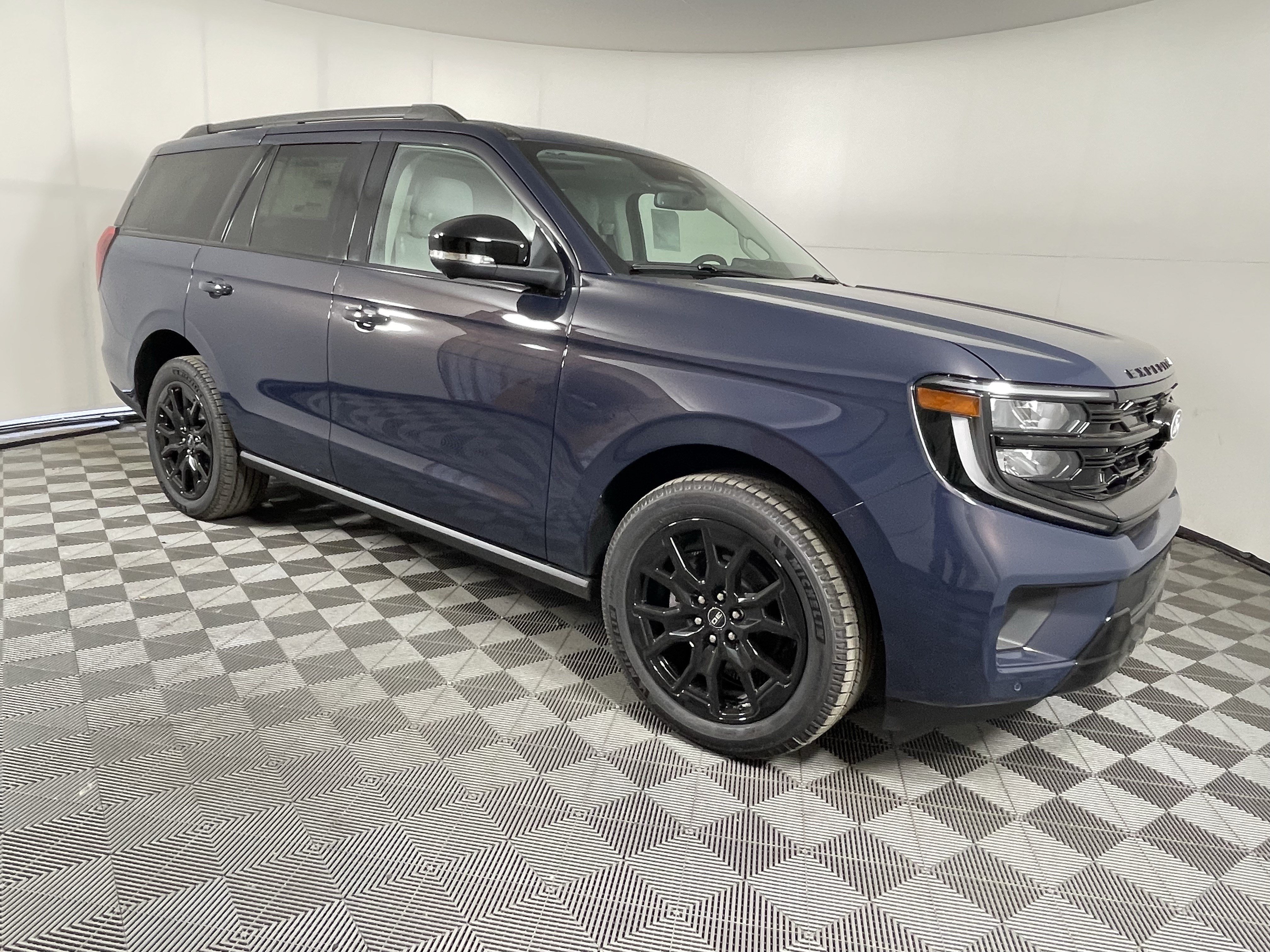 New 2027 Ford Expedition Platinum AWD/4WD image 7