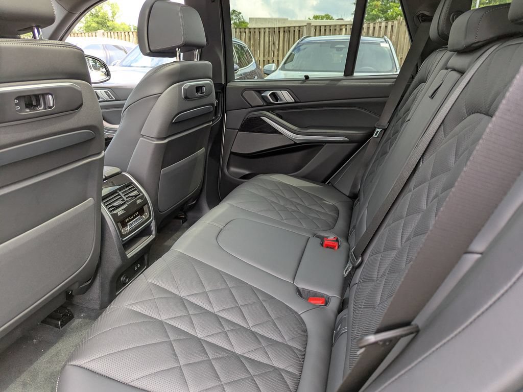 New 2026 BMW X5 xDrive40i w/ Executive Package AWD/4WD image 33