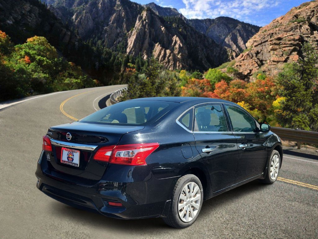 Used 2019 Nissan Sentra S FWD image 3