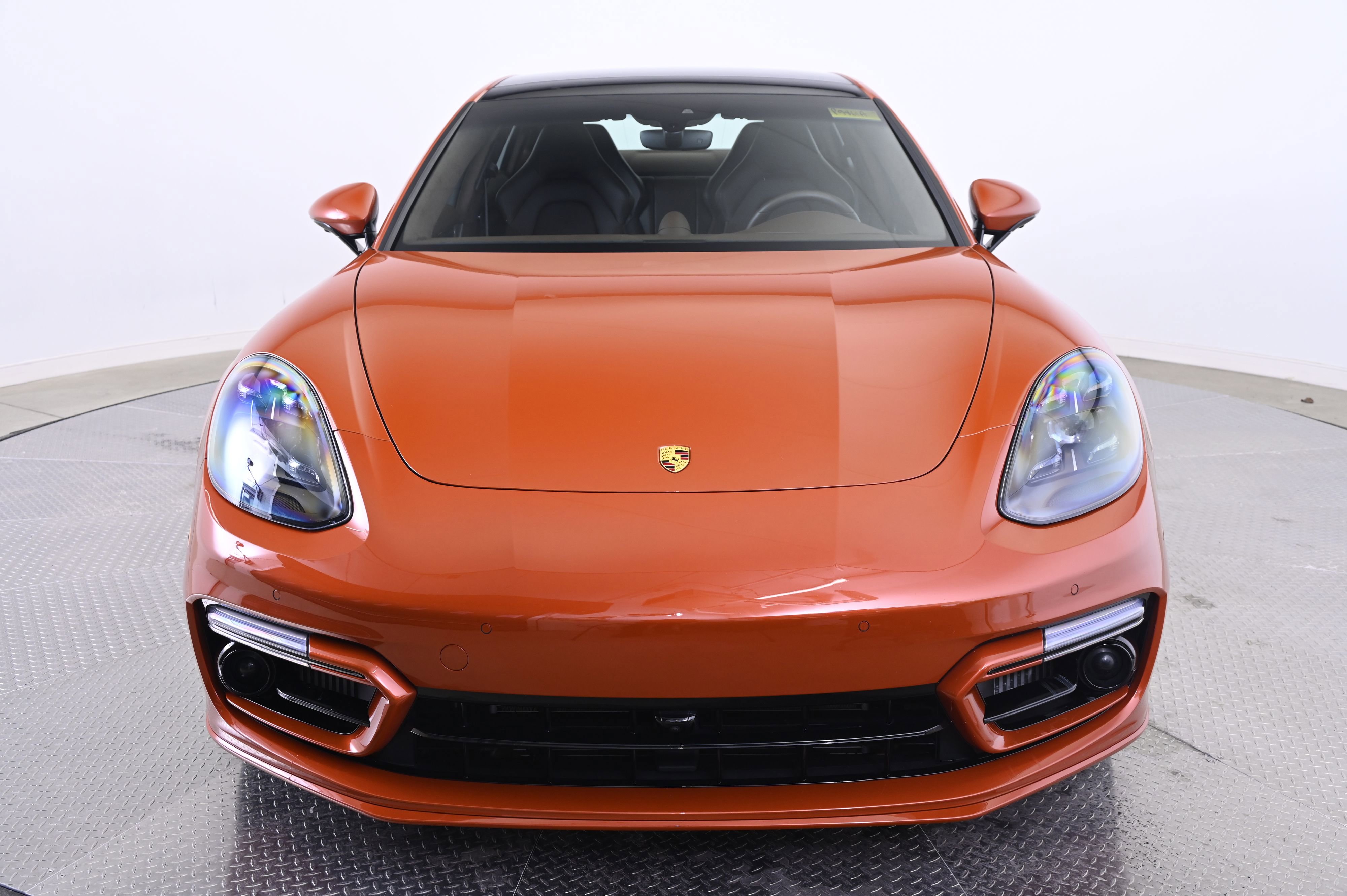 Used 2023 Porsche Panamera GTS image 10