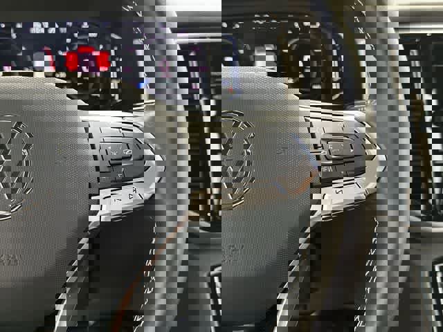 Certified 2023 Volkswagen Atlas Cross Sport SE image 9