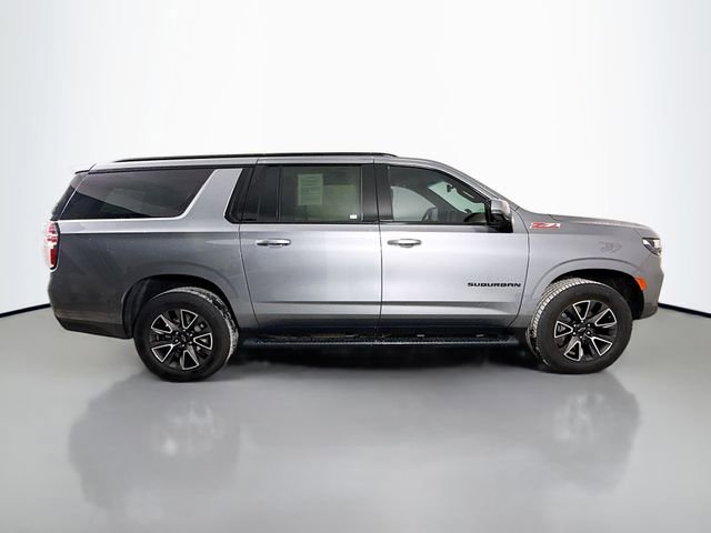 Used 2021 Chevrolet Suburban Z71 w/ Luxury Package image 11