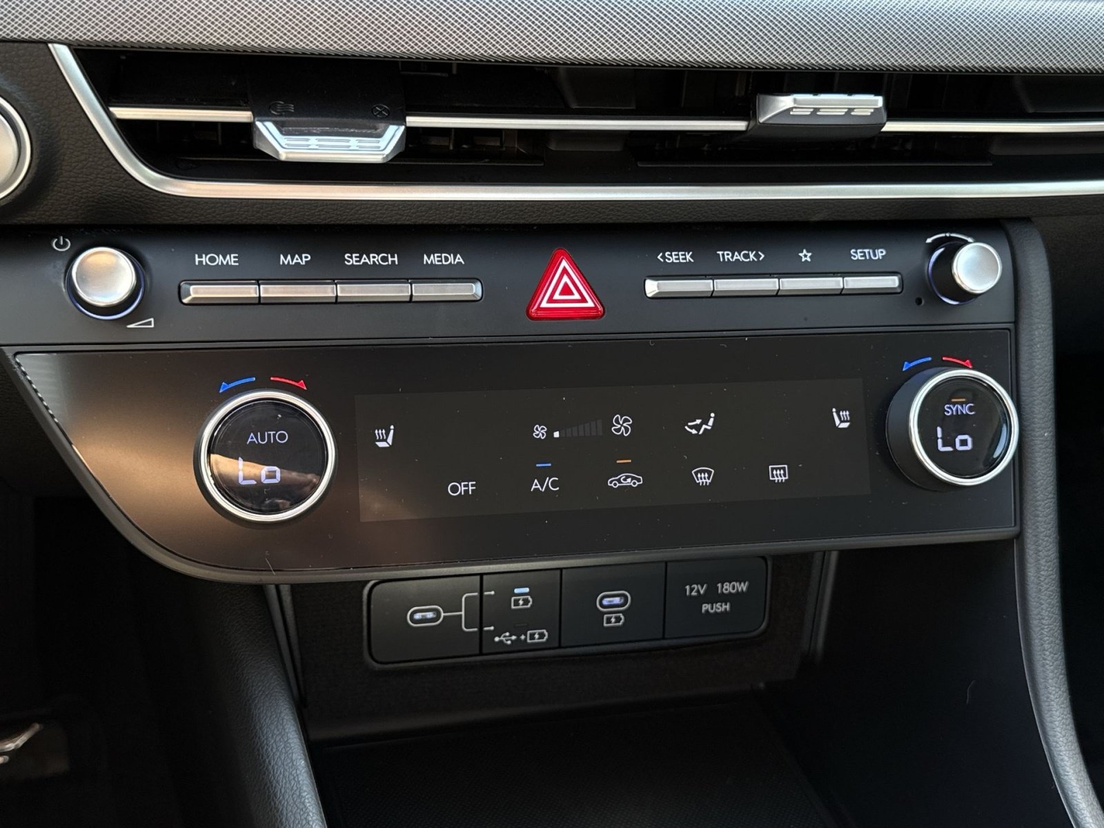Certified 2025 Hyundai Sonata SEL AWD/4WD image 21