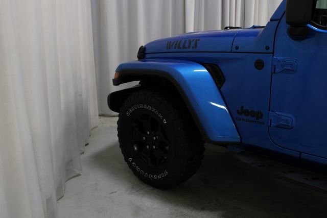 Used 2021 Jeep Gladiator Willys AWD/4WD image 27