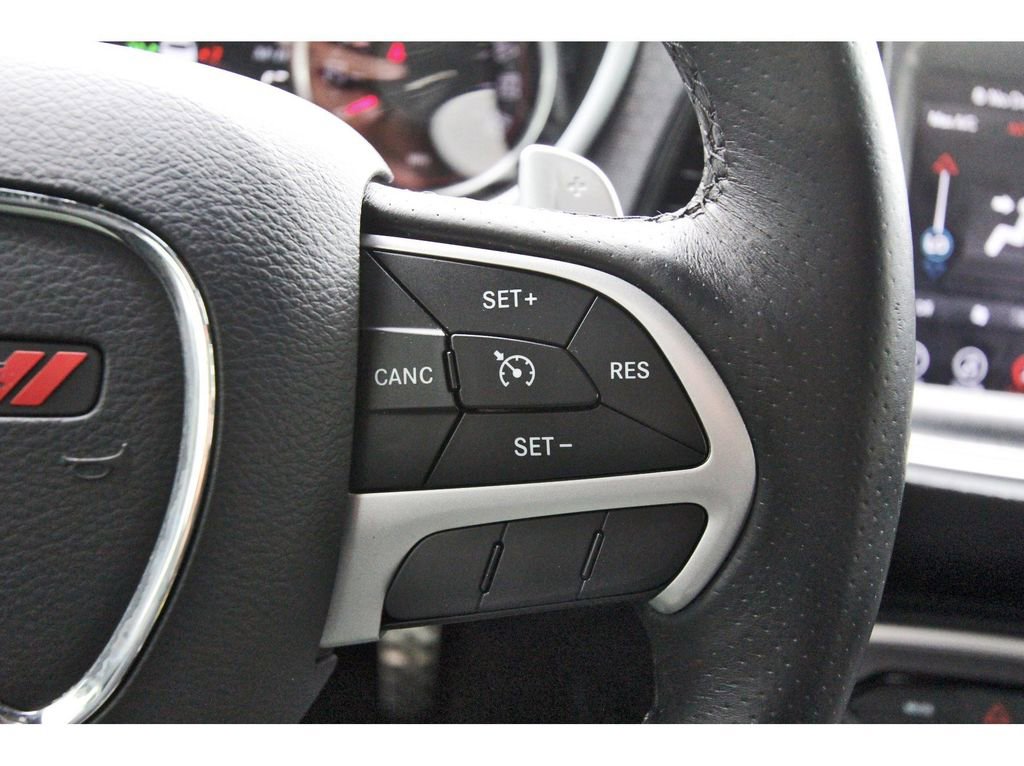 Used 2017 Dodge Challenger R/T Scat Pack w/ Dynamics Package RWD image 18