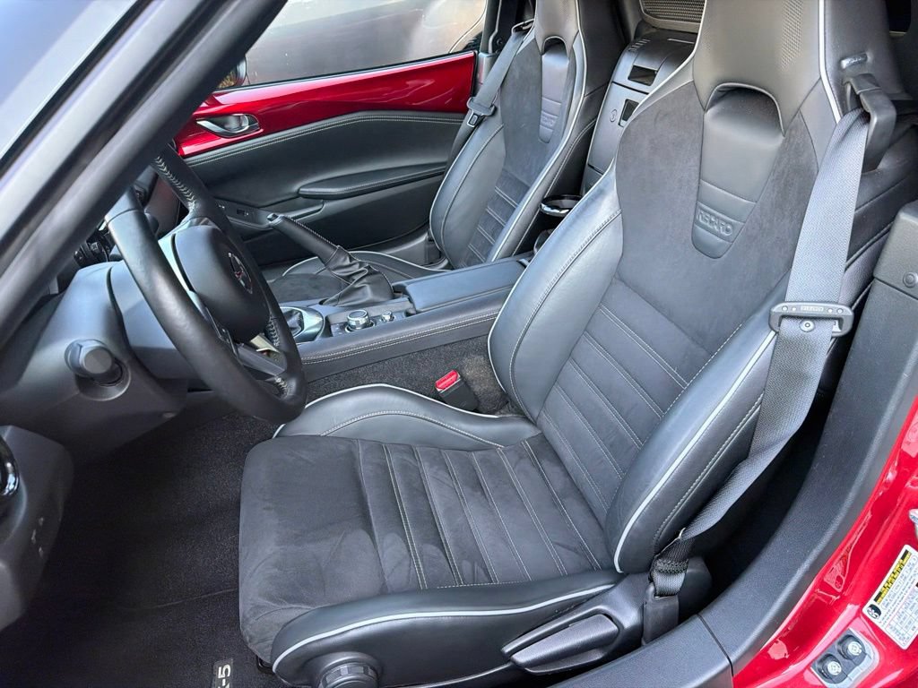 Used 2025 MAZDA MX-5 Miata Club w/ Brembo/BBS Recaro Package RWD image 11