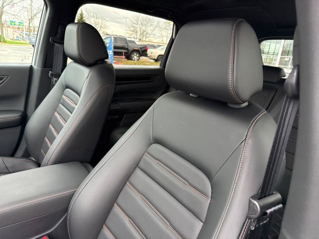 Used 2025 Honda CR-V Sport-L image 13