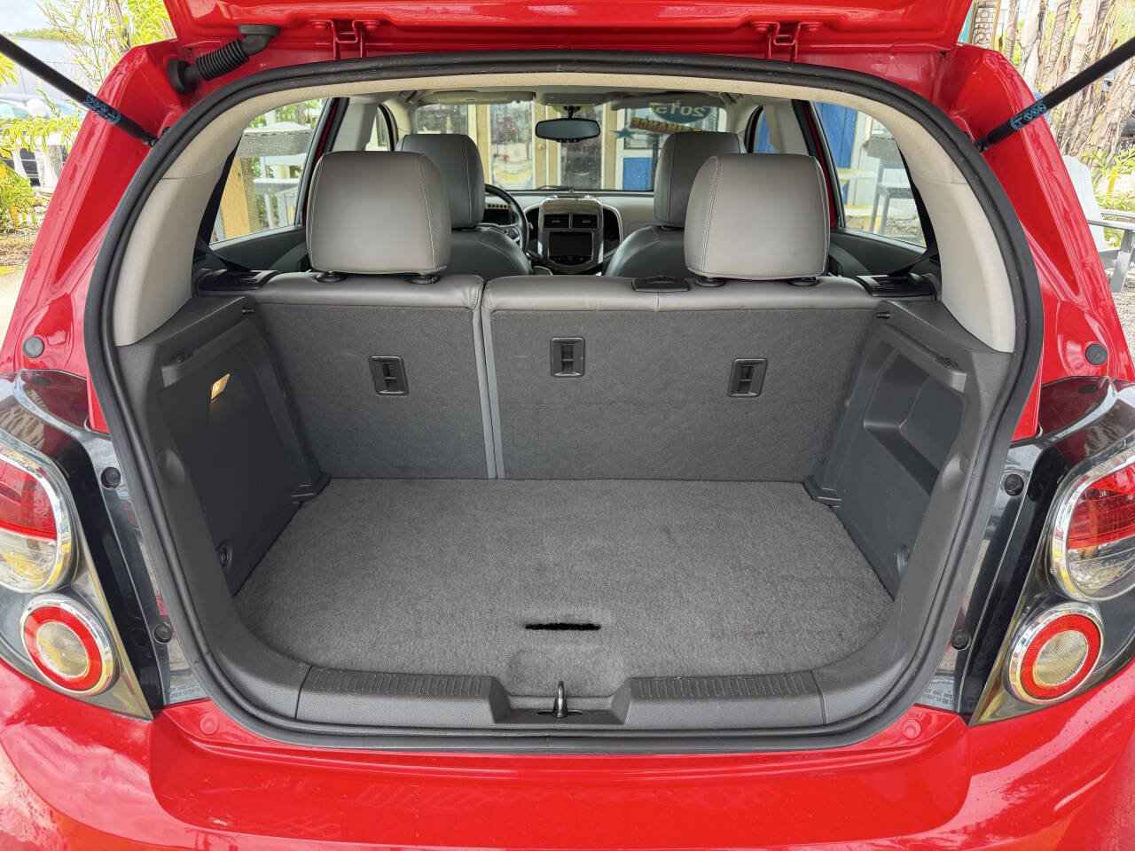 Used 2015 Chevrolet Sonic LTZ FWD image 7