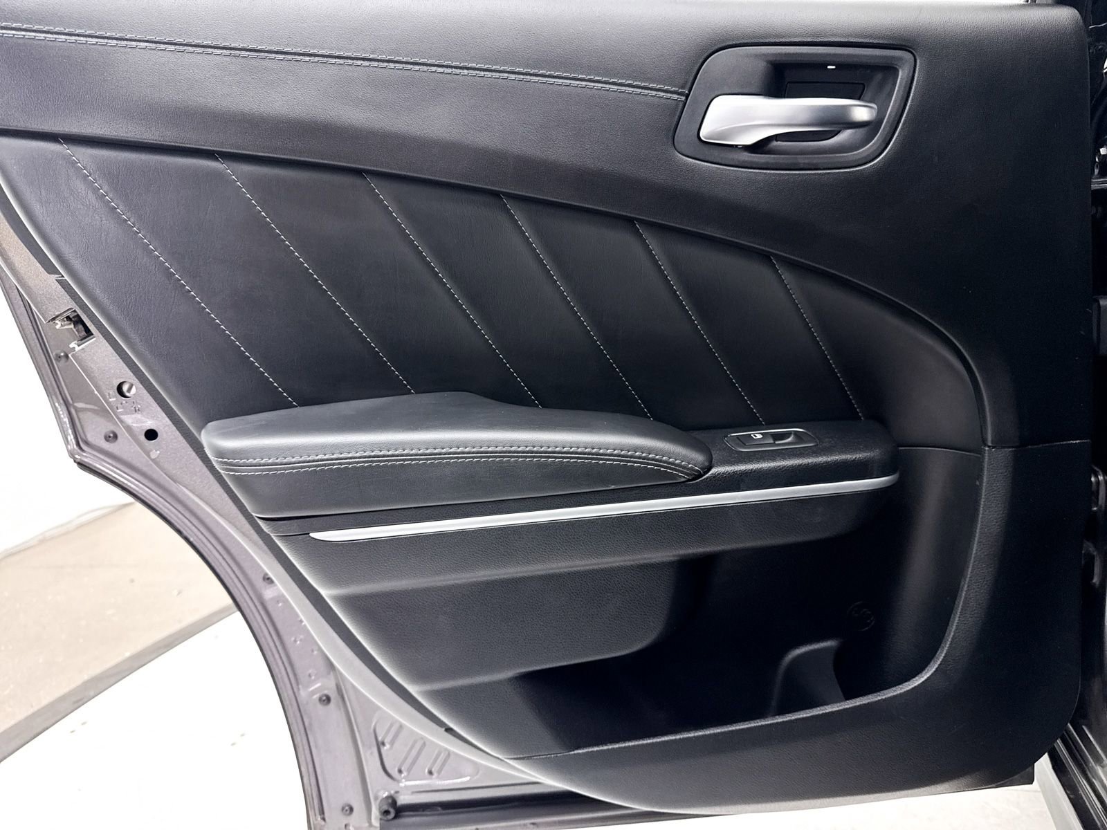 Used 2020 Dodge Charger Scat Pack image 36