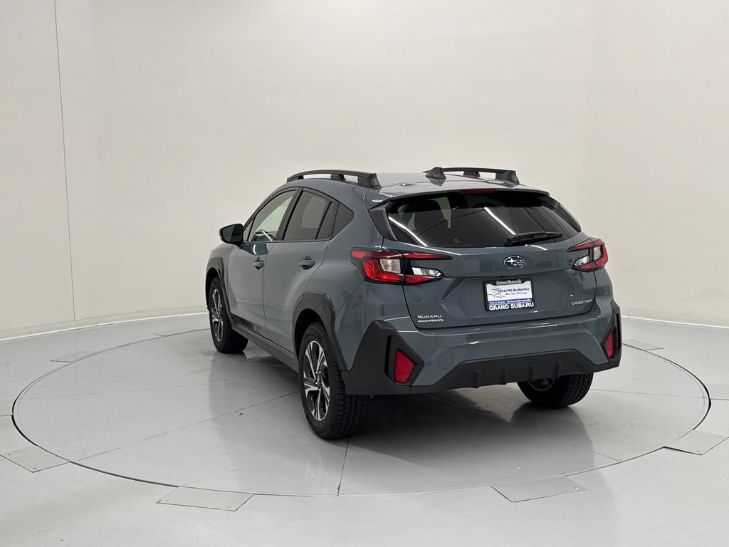 Used 2024 Subaru Crosstrek 2.0i Premium AWD/4WD video 3