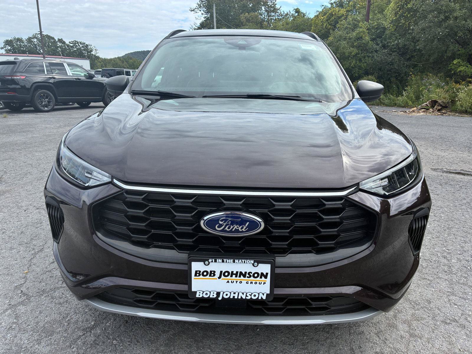 Used 2023 Ford Escape ST-Line w/ Tech Pack #1 AWD/4WD image 2