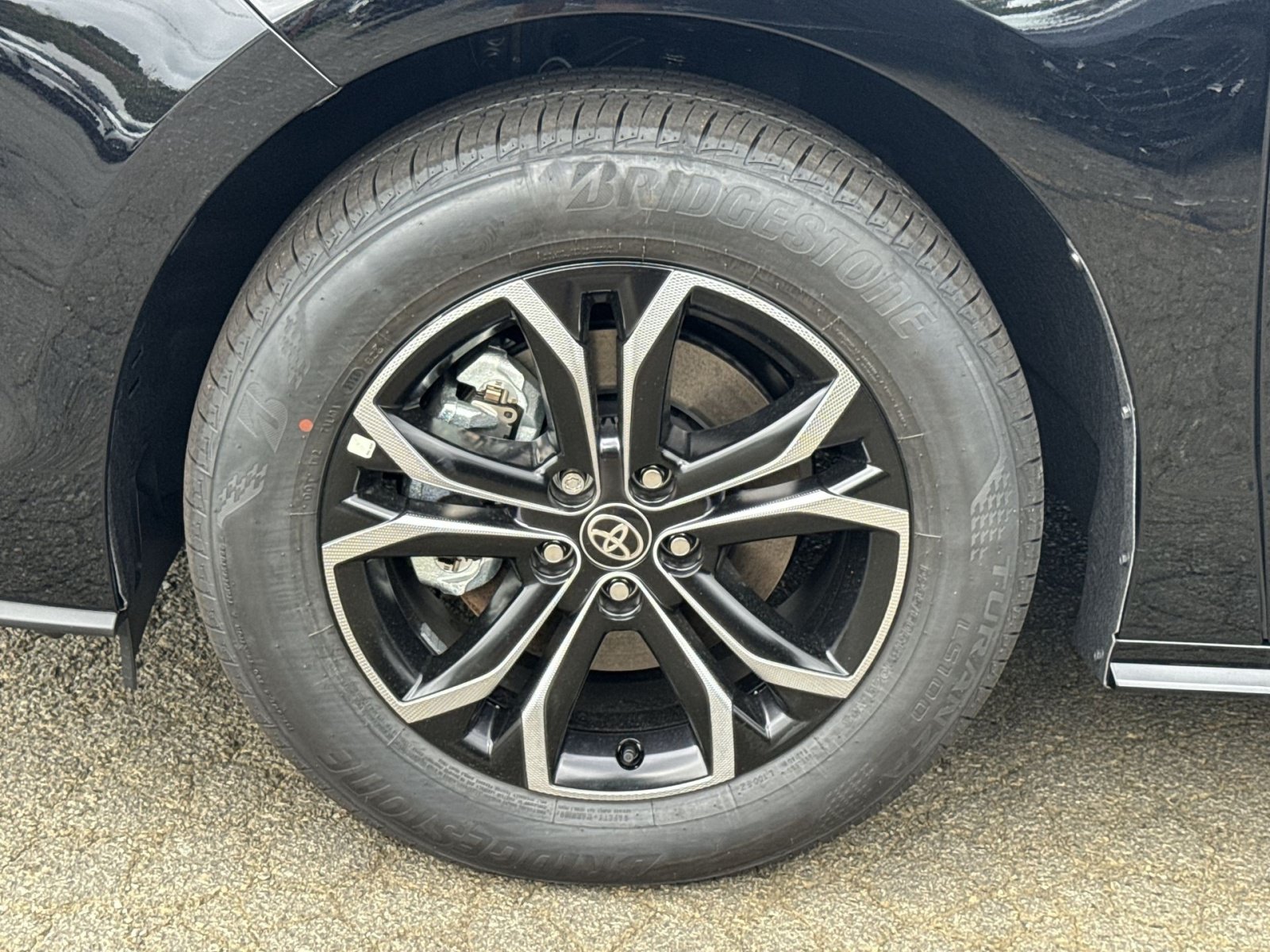 New 2026 Toyota Sienna Platinum AWD/4WD image 20