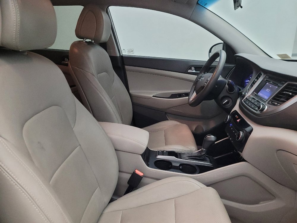 Used 2016 Hyundai Tucson SE image 21