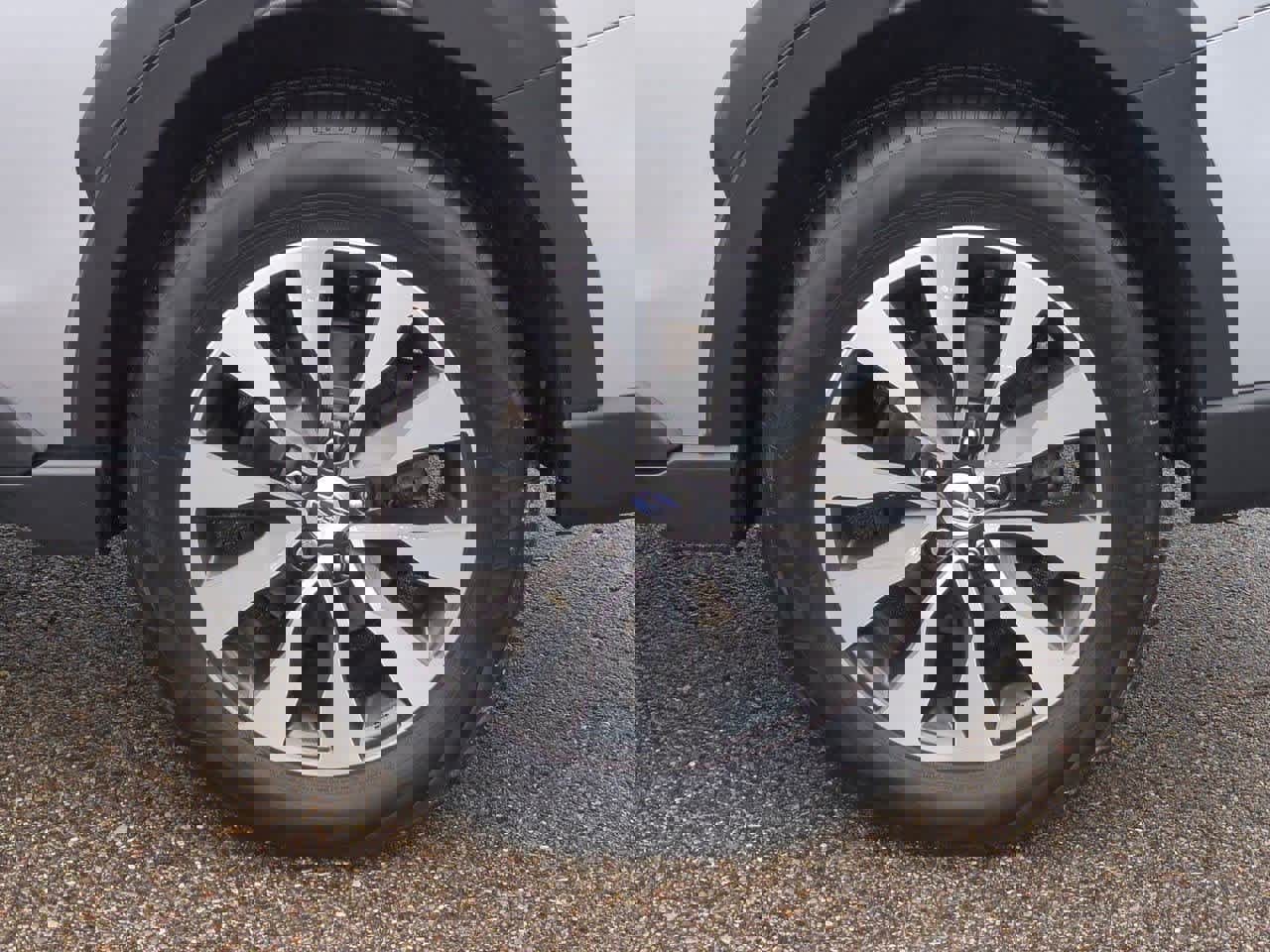 Used 2023 Subaru Outback Touring image 13