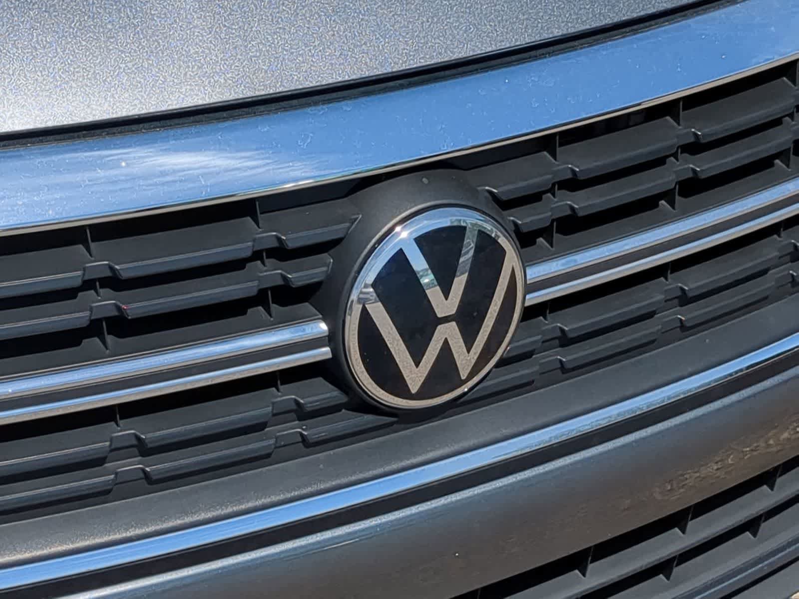 Used 2022 Volkswagen Jetta SE FWD image 11