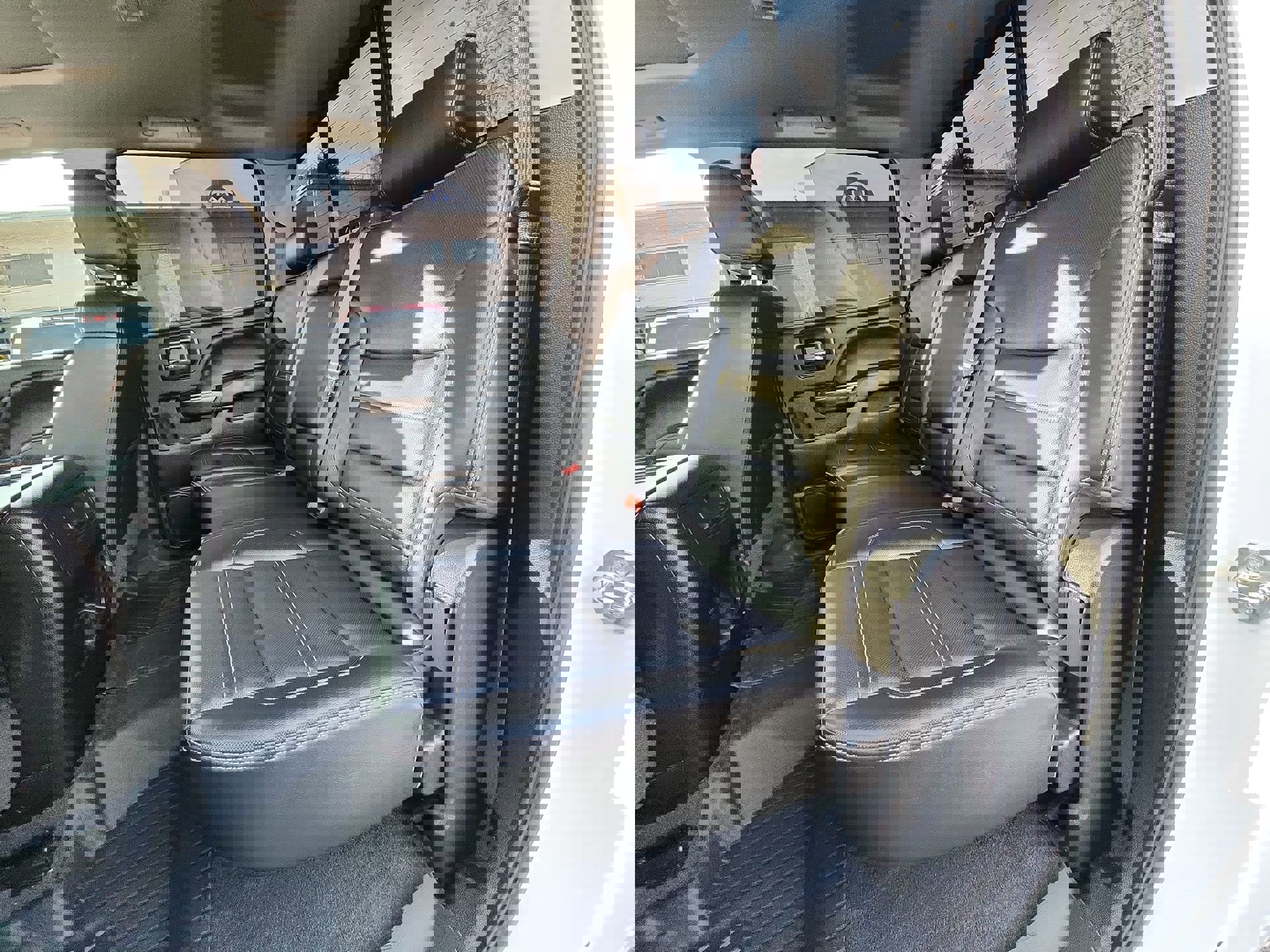 Used 2019 GMC Sierra 2500 Denali image 25