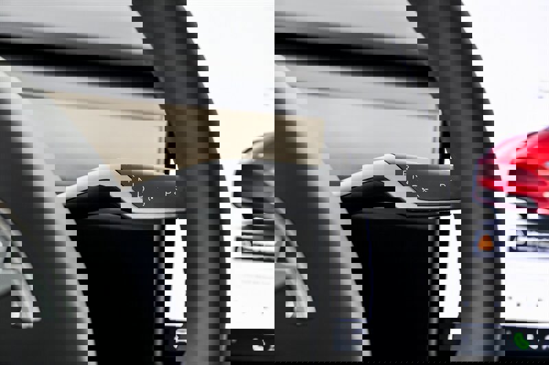 Used 2022 Tesla Model Y Long Range image 25