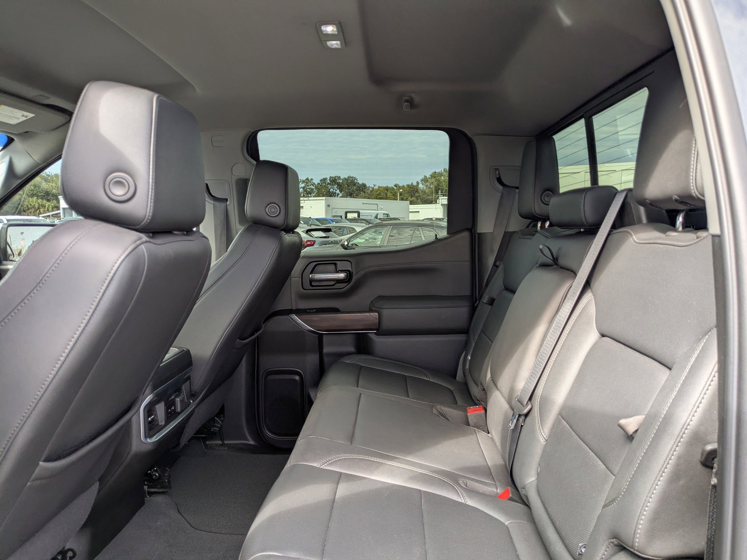 Used 2022 GMC Sierra 1500 SLT w/ SLT Premium Plus Package image 13