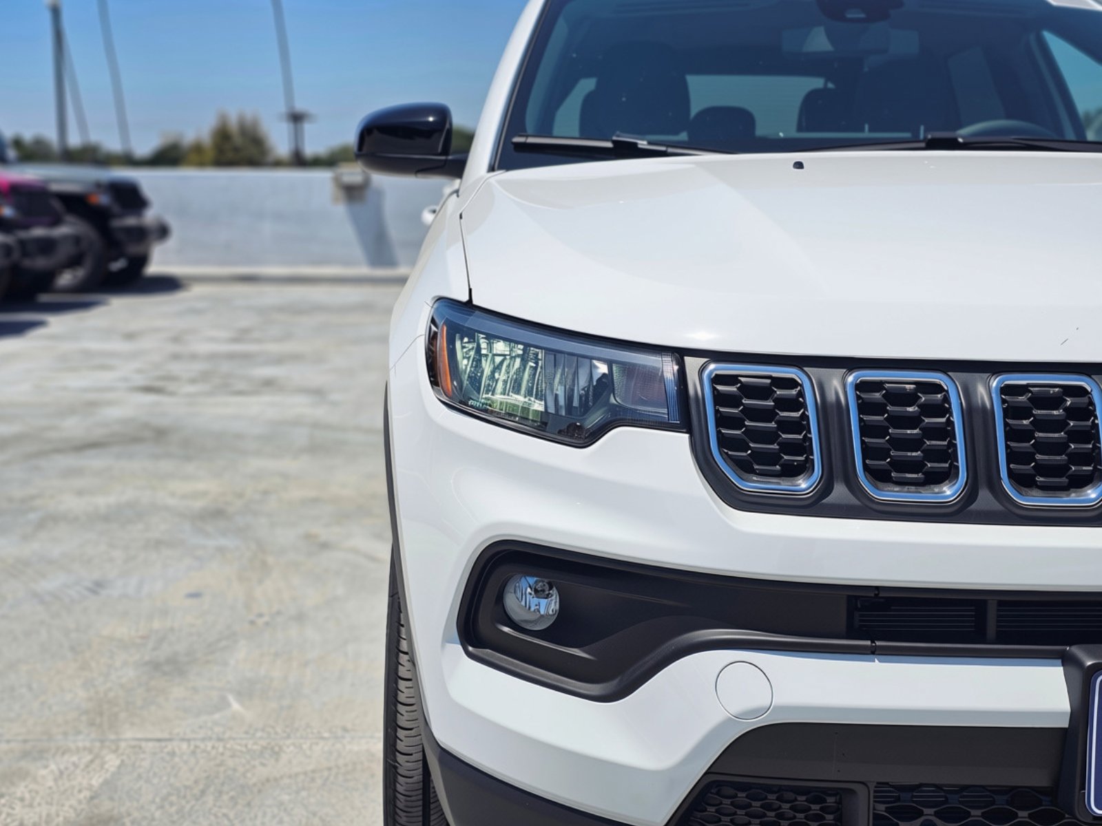 New 2026 Jeep Compass Latitude w/ 80th Edition AWD/4WD image 3