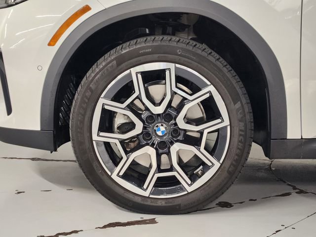 Used 2026 BMW X2 xDrive28i AWD/4WD image 8