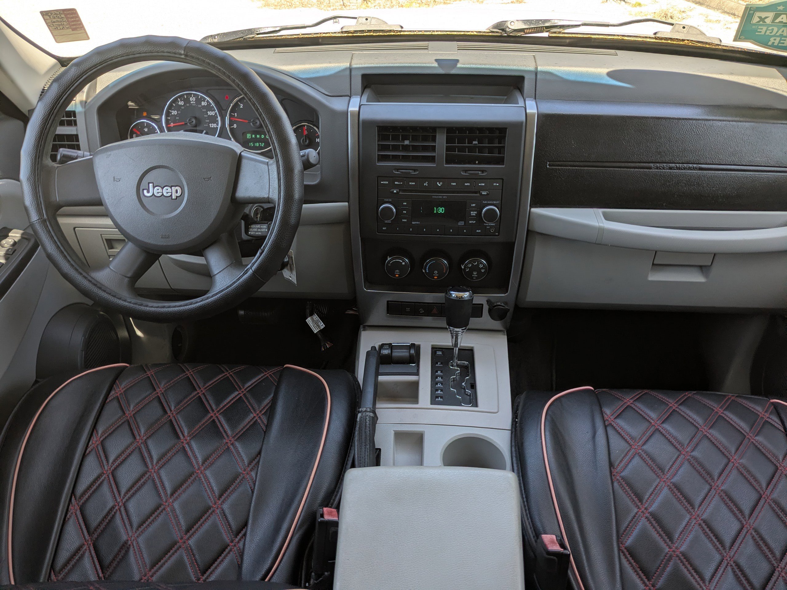 Used 2008 Jeep Liberty Sport w/ Popular Equipment Group AWD/4WD image 15