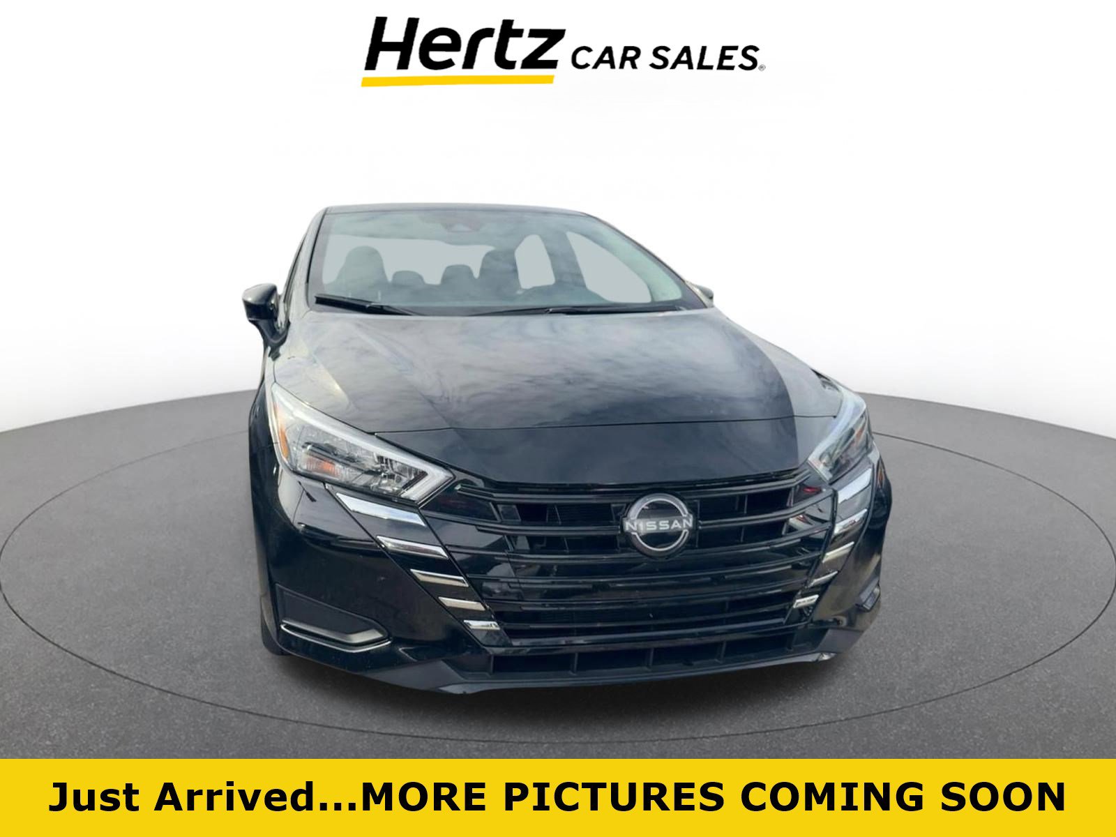 Used 2025 Nissan Versa SV FWD image 1