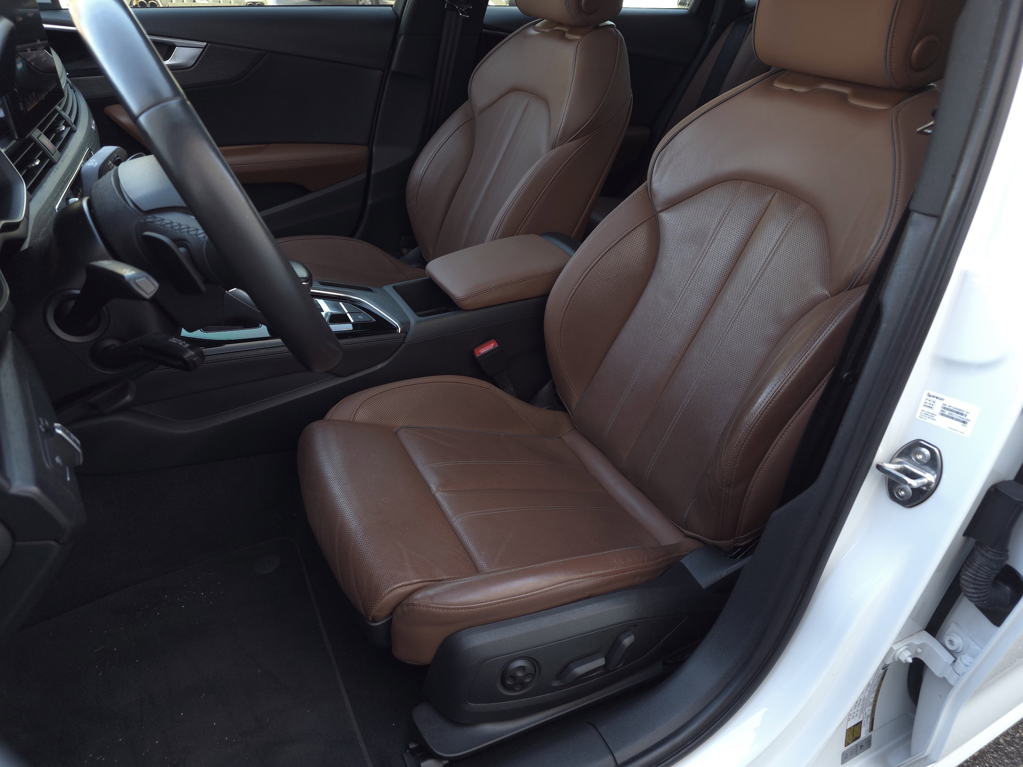 Used 2021 Audi A4 2.0T Premium Plus w/ Premium Plus Package image 10