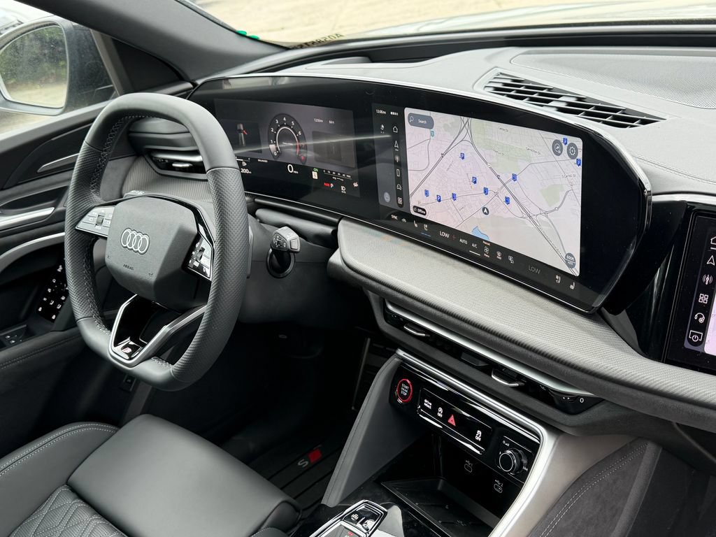 New 2026 Audi SQ5 Prestige AWD/4WD image 7