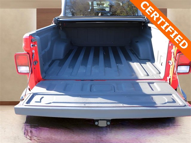 Used 2022 Jeep Gladiator Mojave w/ Trailer Tow Package image 9
