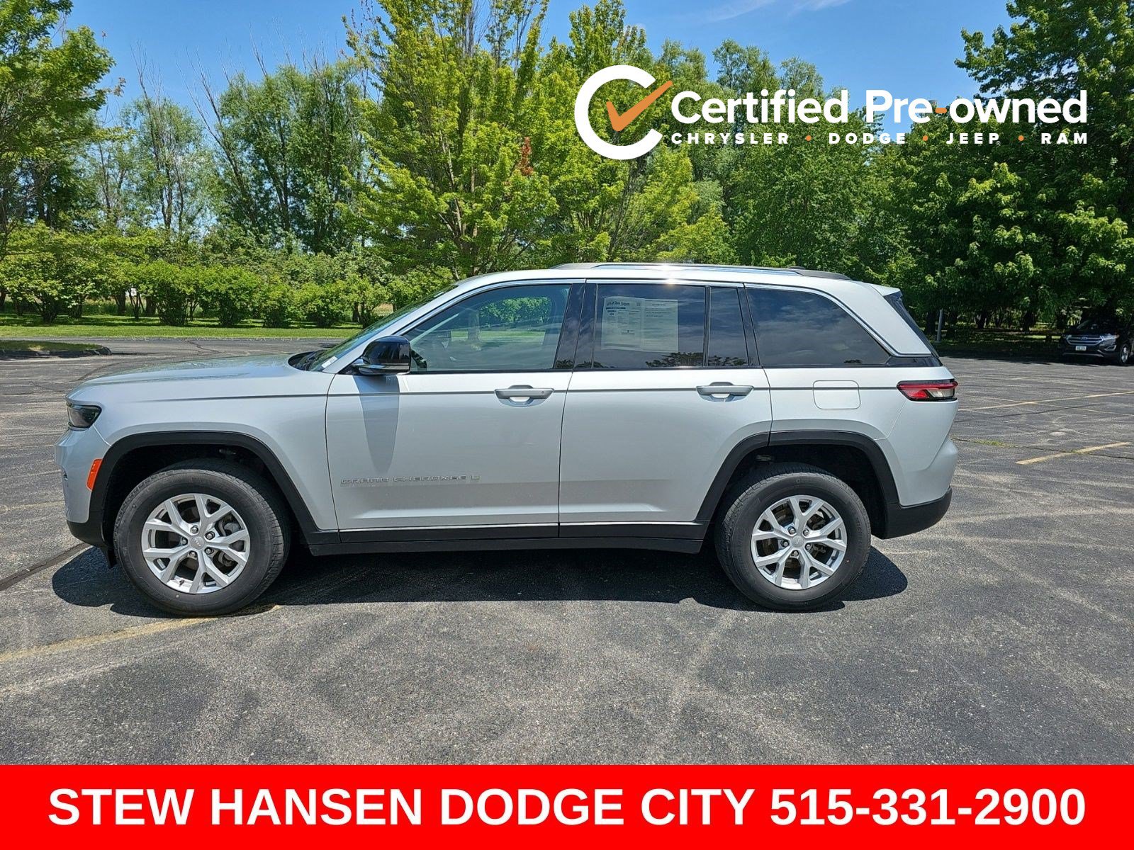 Used 2023 Jeep Grand Cherokee Limited w/ Trailer Tow Prep Group (B)