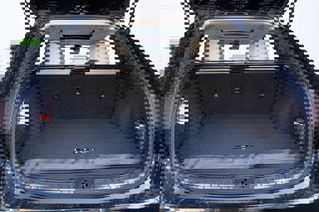 New 2026 Lexus RX 450h Luxury image 11