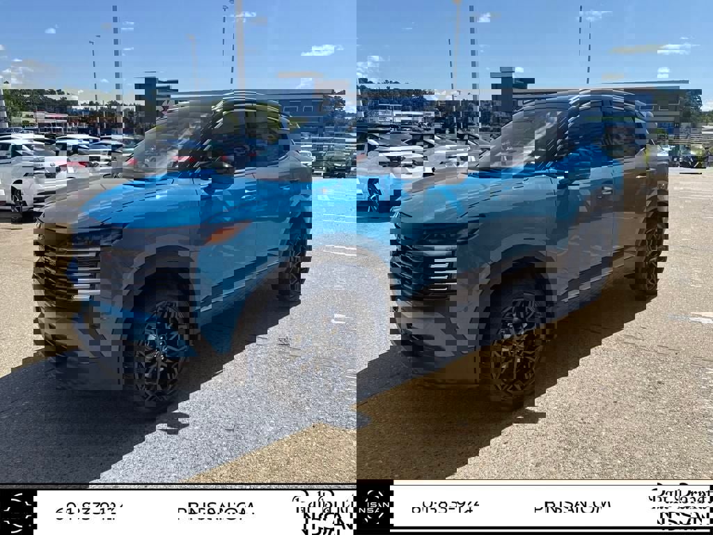 New 2025 Nissan Kicks SR image 11