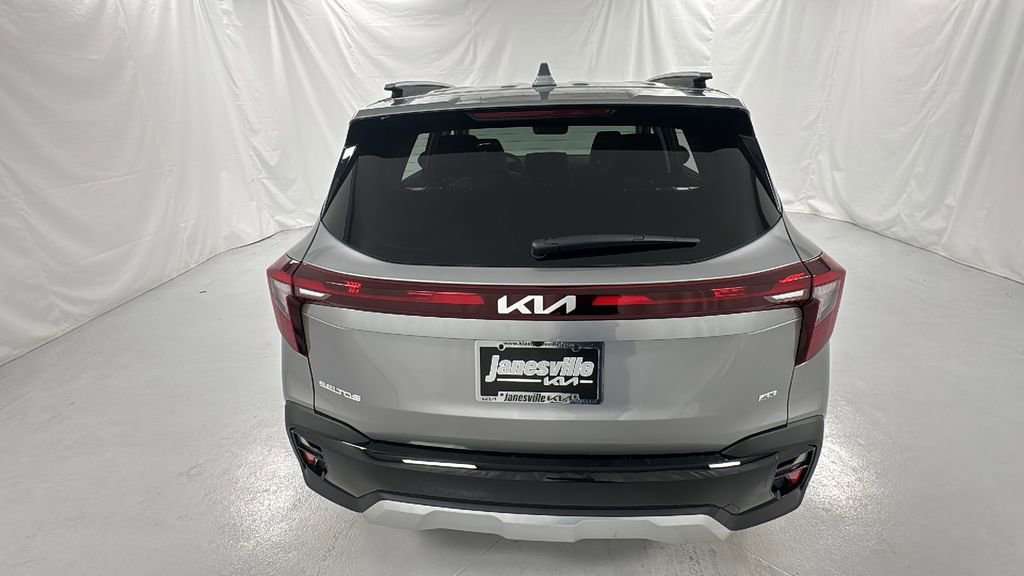 New 2026 Kia Seltos S image 4