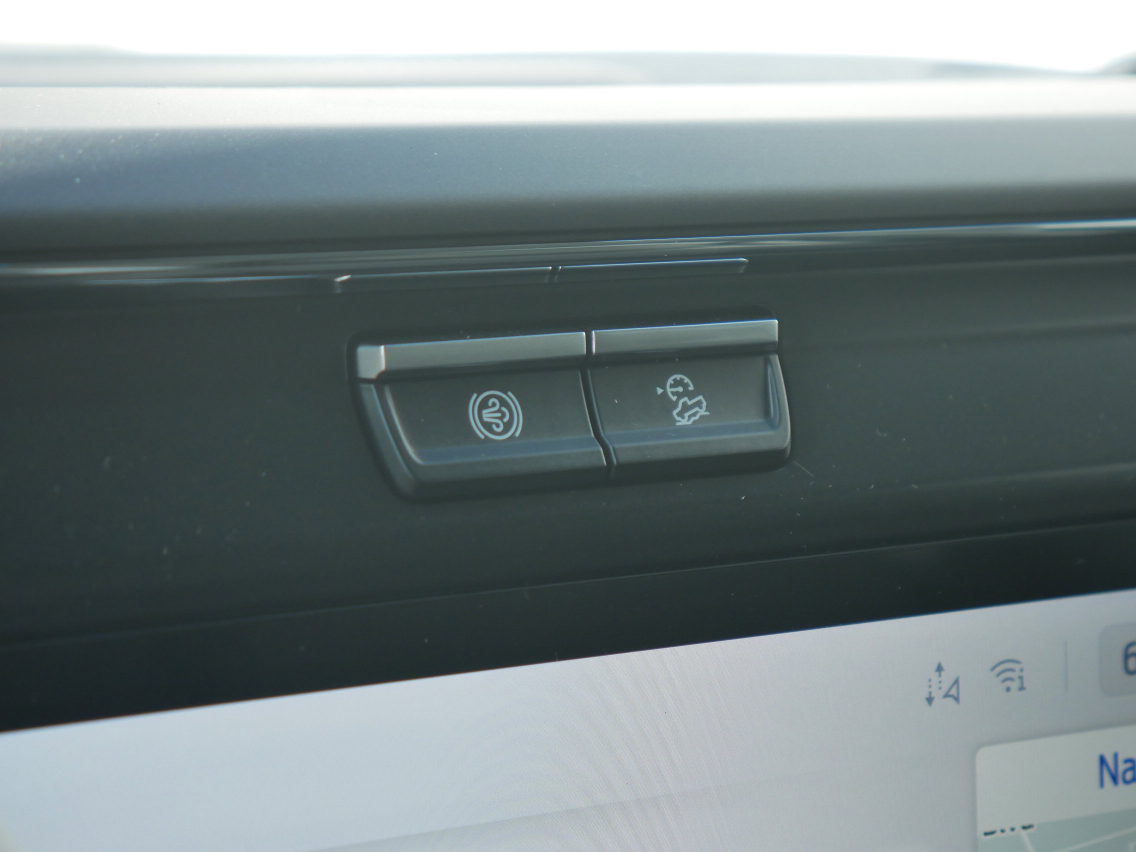 New 2025 Ford F350 Lariat w/ Lariat Ultimate Package image 11