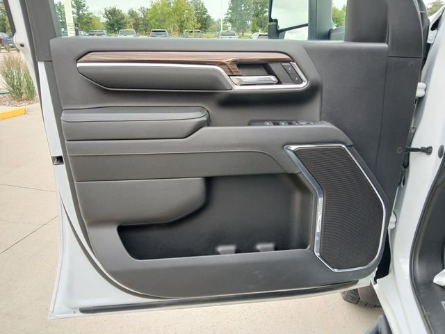 Used 2024 Chevrolet Silverado 3500 LT w/ Convenience Package image 11