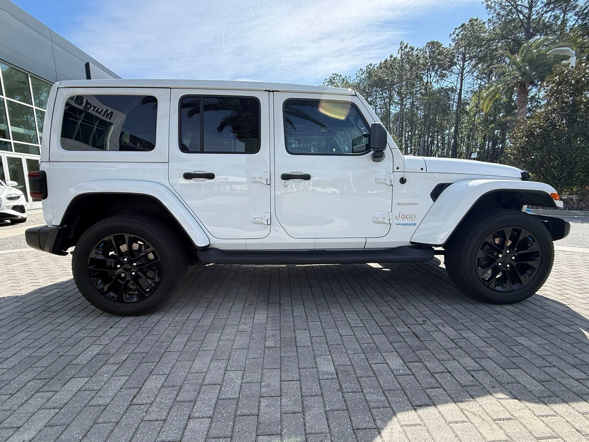 Used 2022 Jeep Wrangler Unlimited Sahara 4xe w/ Safety Group image 4