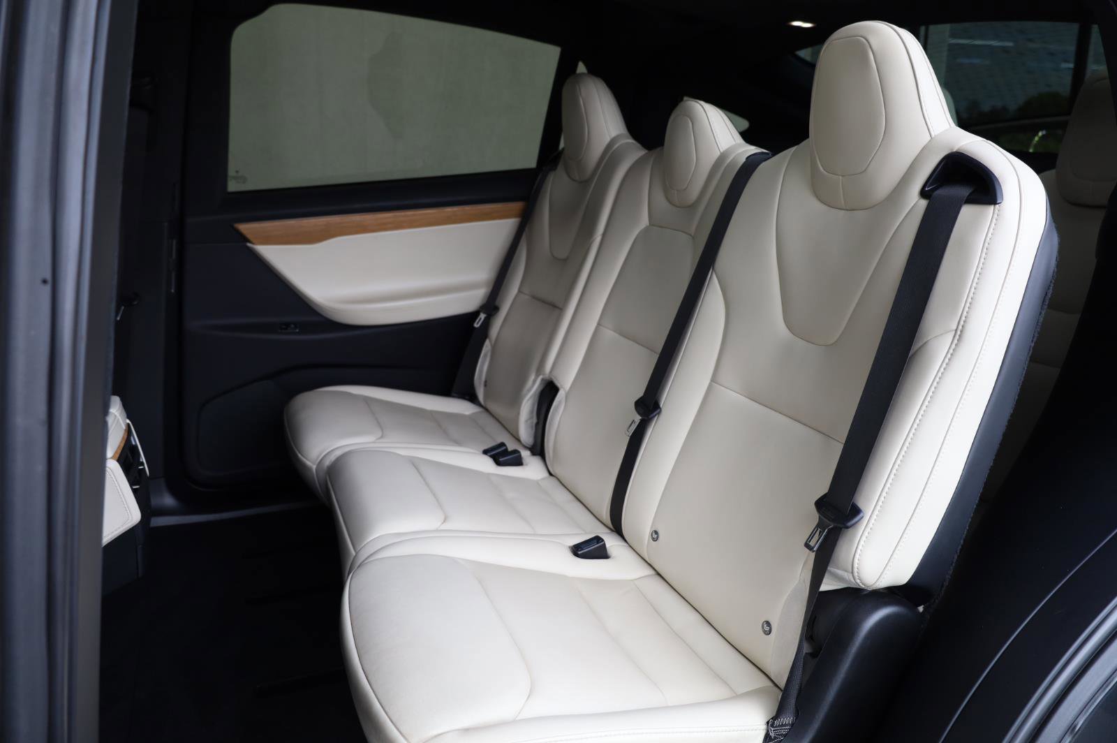 Used 2019 Tesla Model X Long Range AWD/4WD image 19