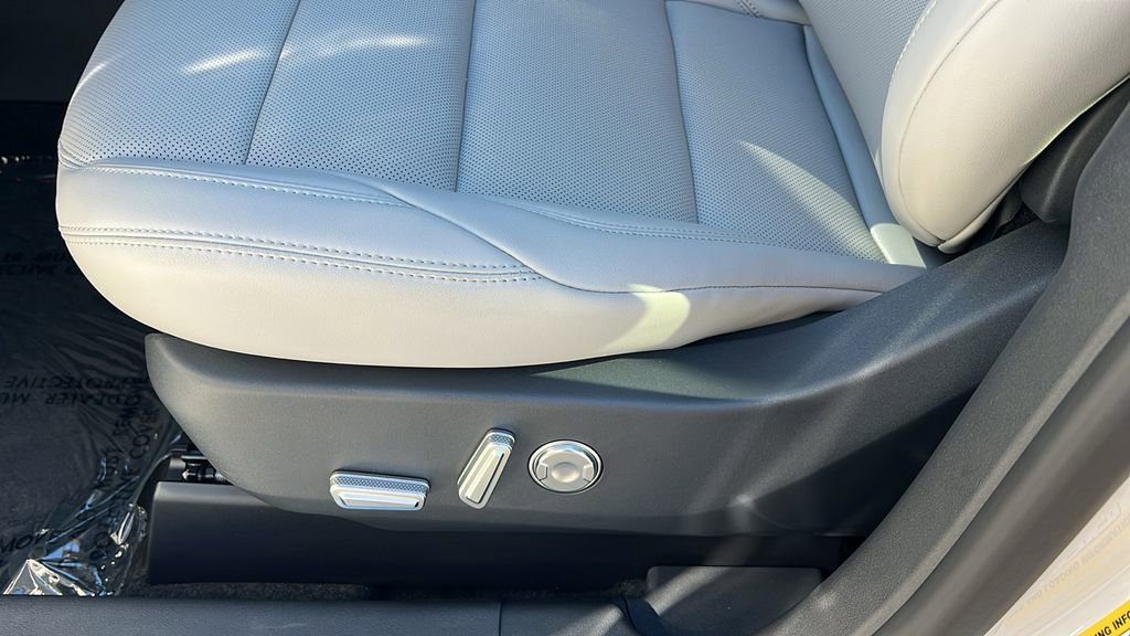 New 2026 Lincoln Nautilus Premier w/ Equipment Group 102A image 11