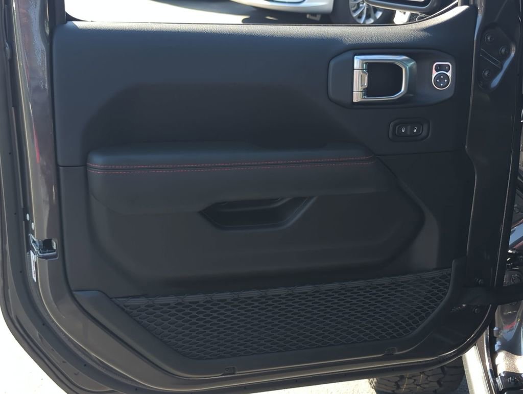 New 2026 Jeep Gladiator Rubicon image 13