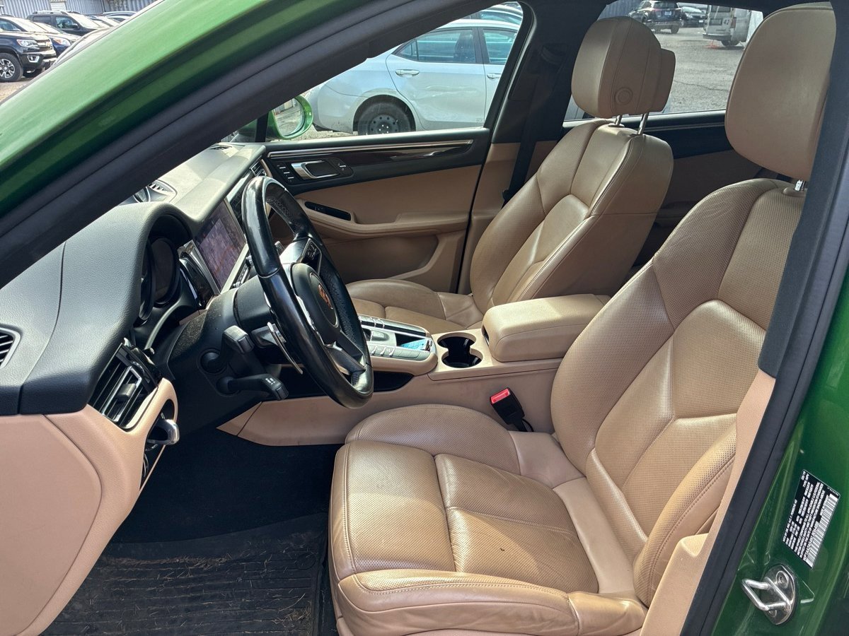 Used 2019 Porsche Macan image 5