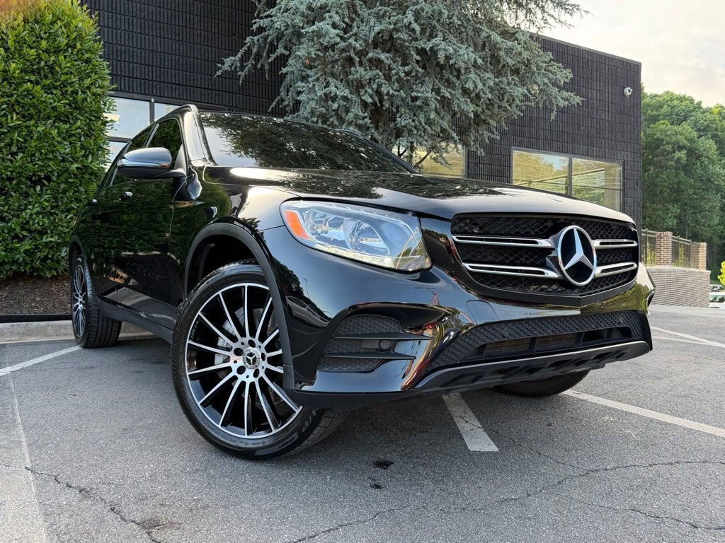 Used 2019 Mercedes-Benz GLC 300 4MATIC image 8