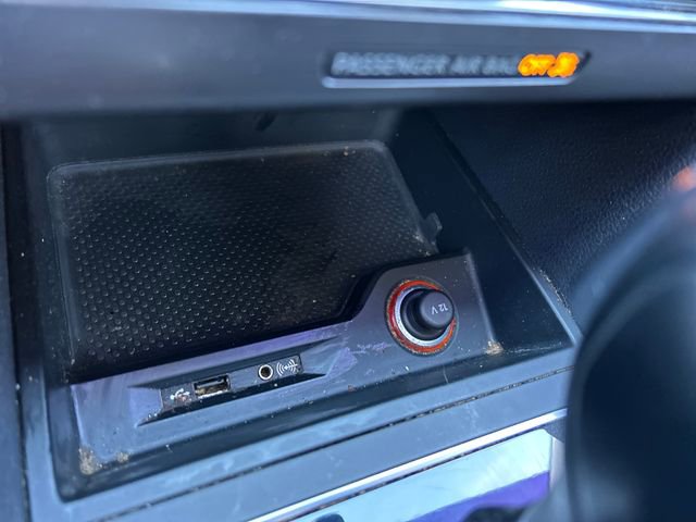 Used 2017 Volkswagen Passat 1.8T R-Line image 21