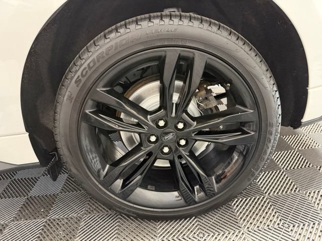 Used 2022 Ford Edge ST w/ Equipment Group 401A AWD/4WD image 46