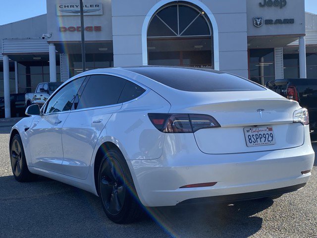 Used 2020 Tesla Model 3 Standard Range Plus image 4
