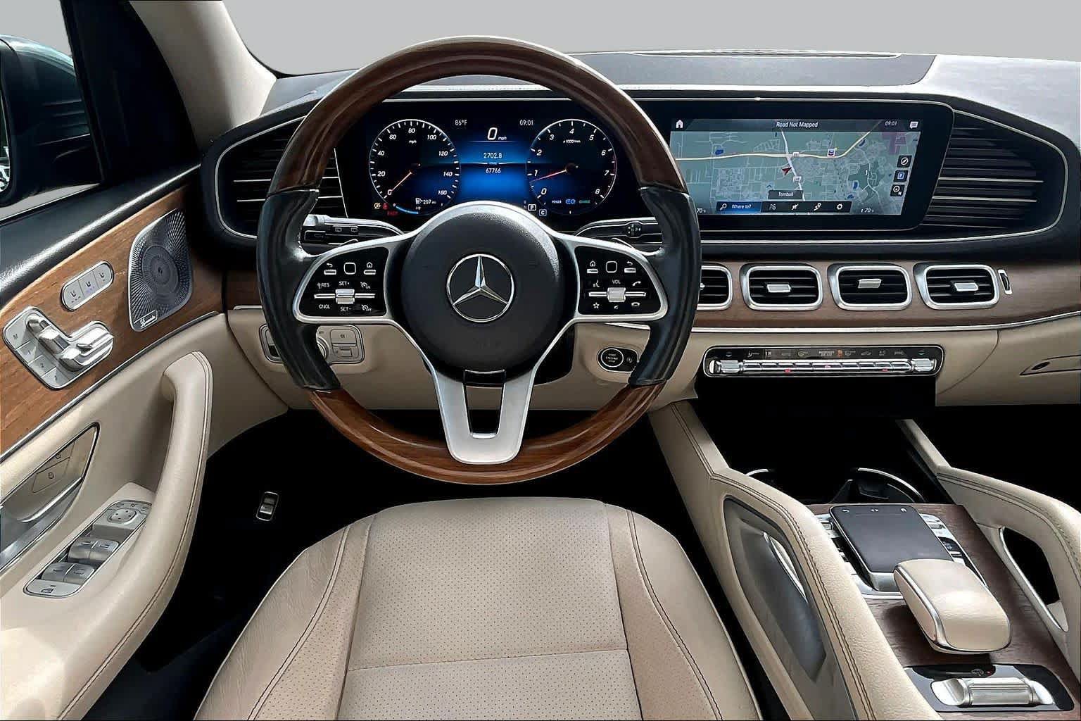 Used 2020 Mercedes-Benz GLS 450 4MATIC image 6