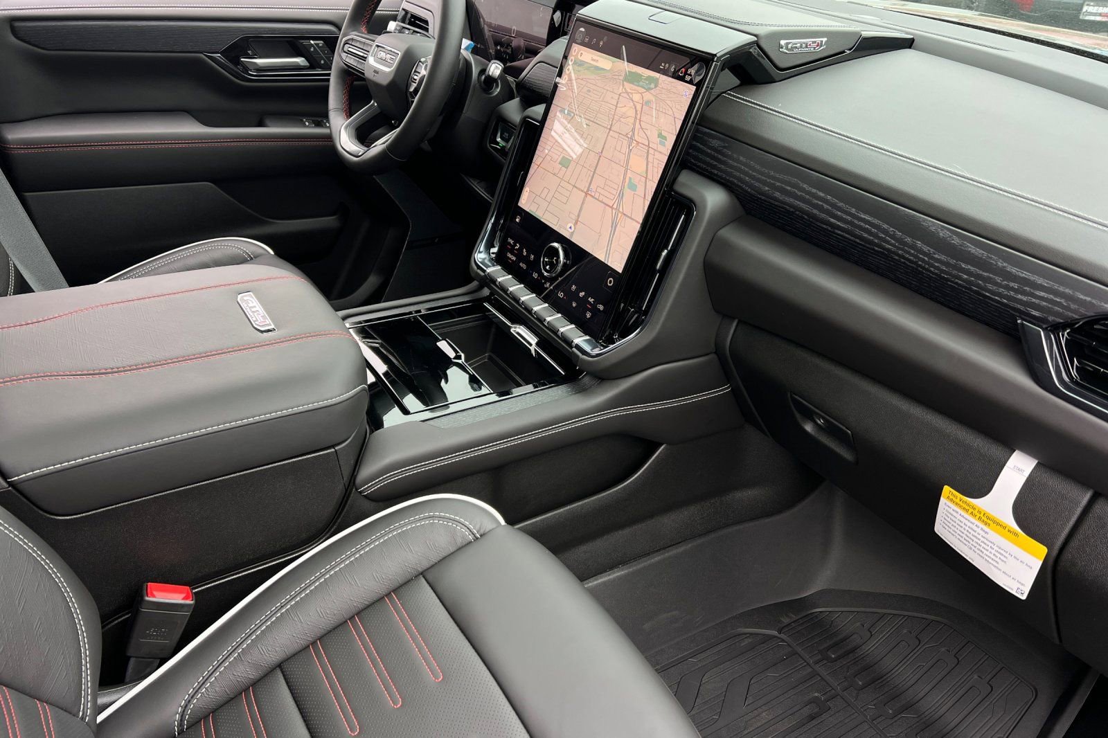 New 2026 GMC Yukon XL AT4 Ultimate AWD/4WD image 17